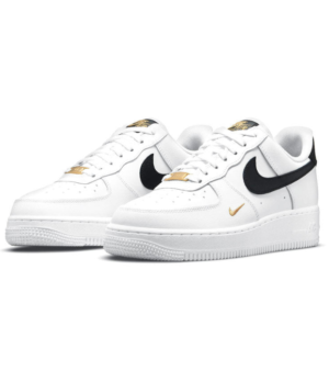 Nike airforce 1 essential